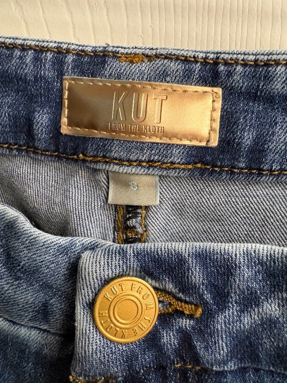 KUT jeans 8 women wide leg like new